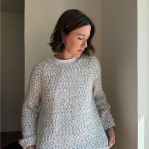 Elegant Grey Merle Knit Sweater